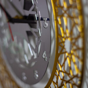 Horloge Murale Motif Allah Dore Argent Macro